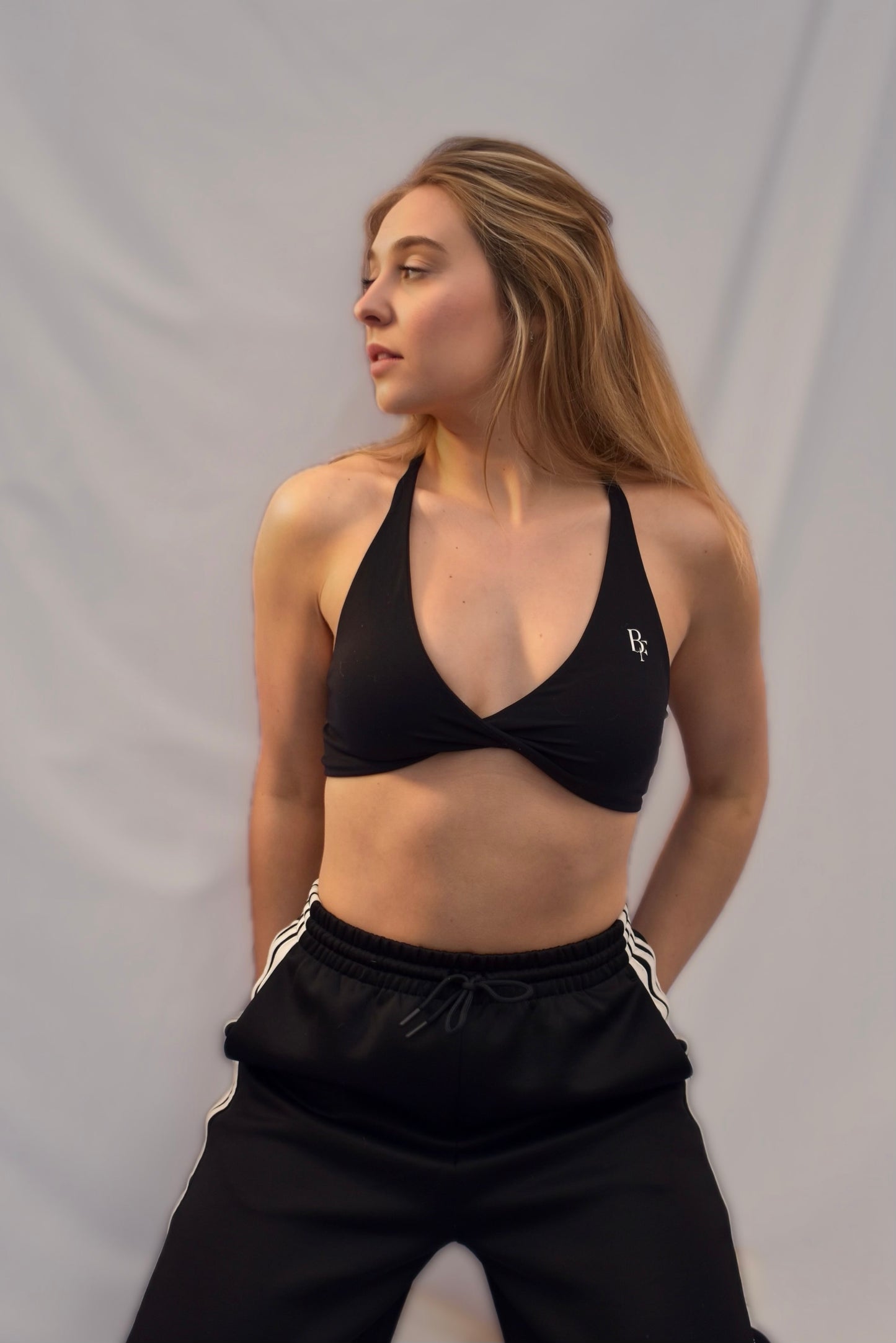 AURA BRA